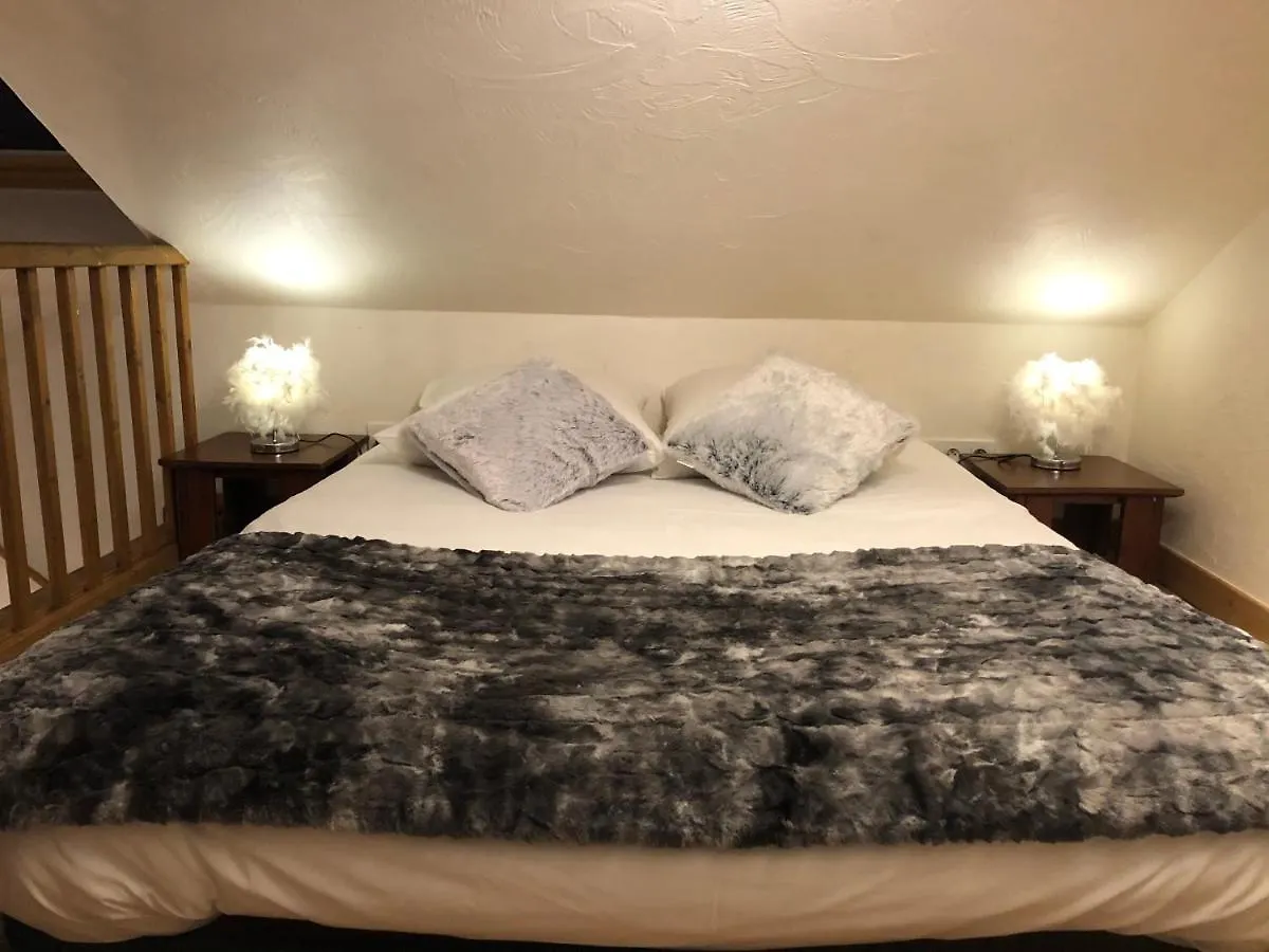 Chalet Villa Grenier savoyard à Verchaix France